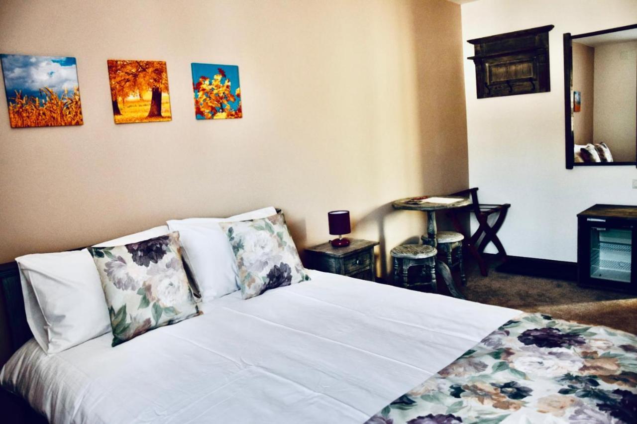 Casa Ankeli Bed & Breakfast Buşteni Eksteriør bilde
